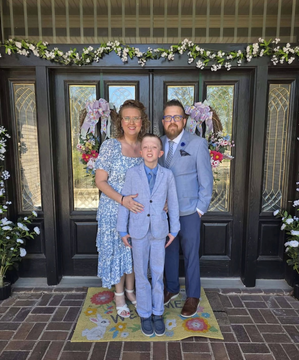 Doug Embry with his wife Tiffany and son Matthew.