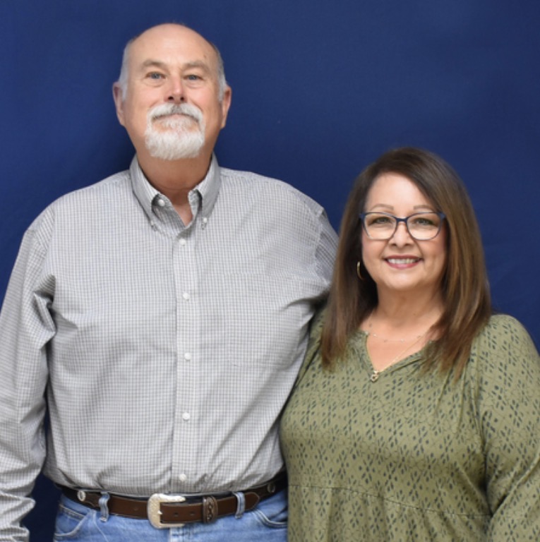 Randy Dismuke with his wife Gabriela.